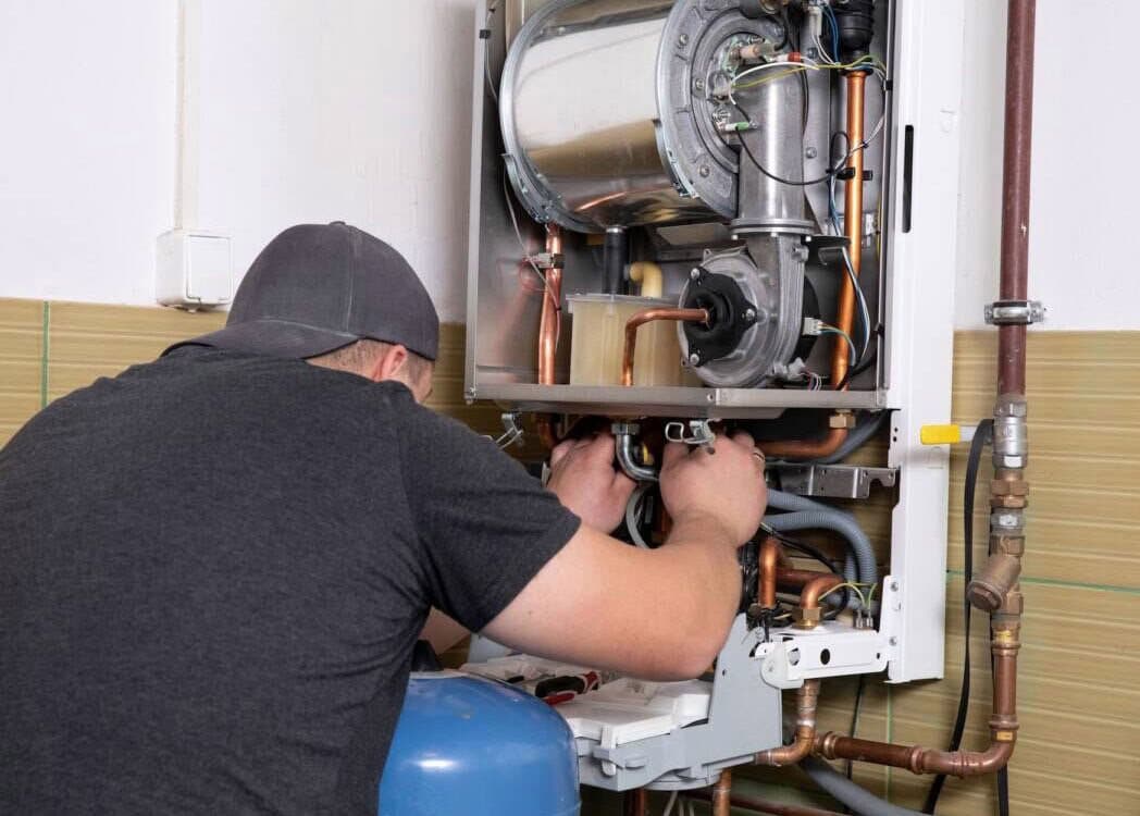 Entretien d’une chaudière murale gaz par un professionnel